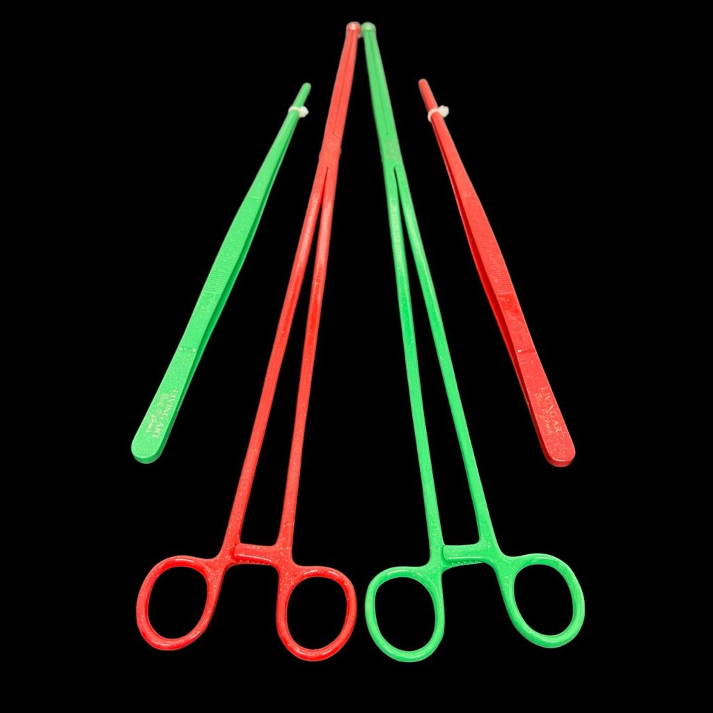 Red and Green Limited Edition Sparkling Feeding Tools - Living Art Ball